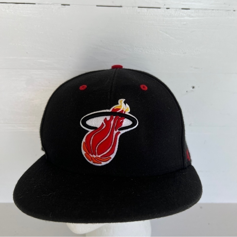 Miami Heat Logo Ball Cap Hat Diego Black Undervisor “Heat” Design